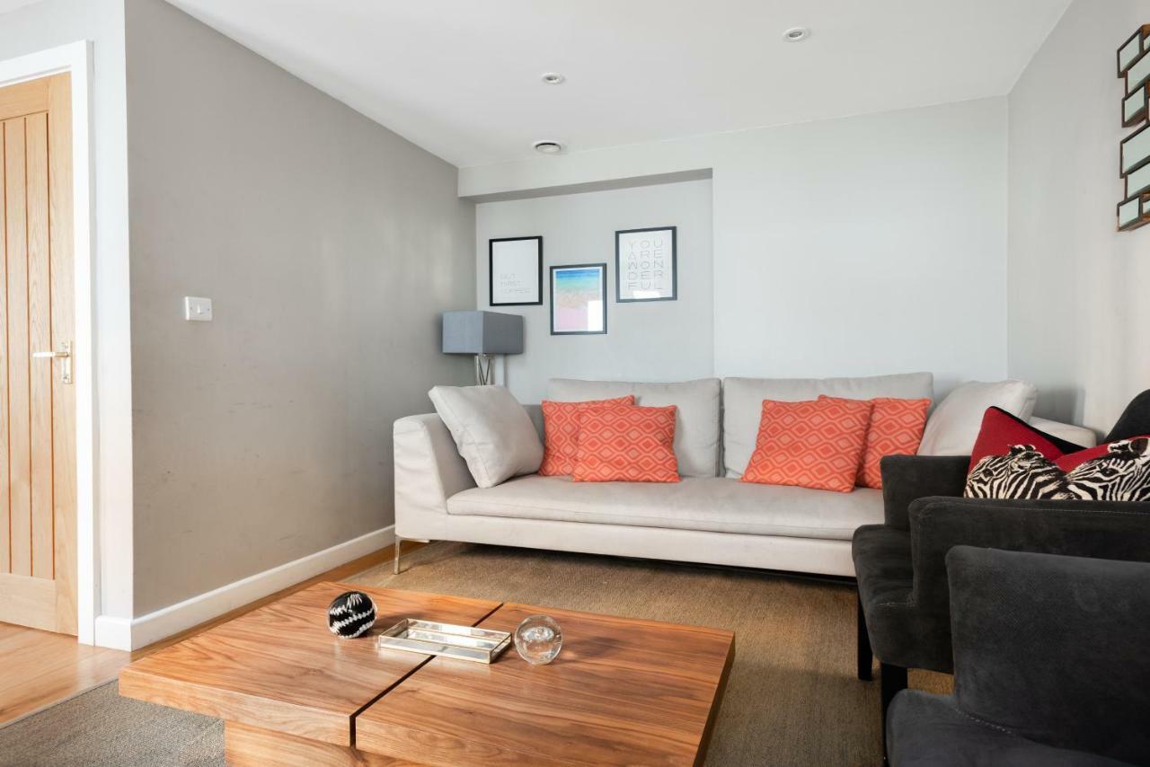 The Norfolk Maisonette - Lovely 4Bdr Mews London Exterior photo